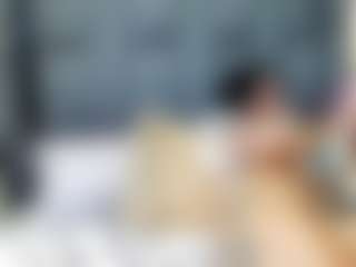 emily-86's Live Sex Cam Show