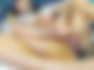 emily-86's Live Sex Cam Show
