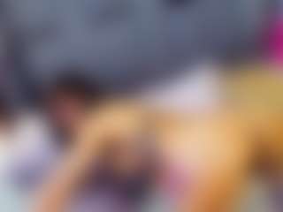 emily-86's Live Sex Cam Show