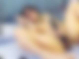 emily-86's Live Sex Cam Show
