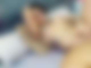 emily-86's Live Sex Cam Show