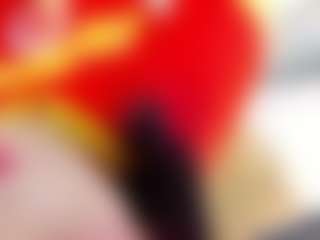 emily-86's Live Sex Cam Show