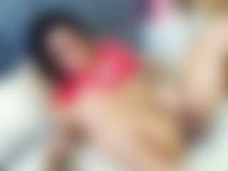emily-86's Live Sex Cam Show
