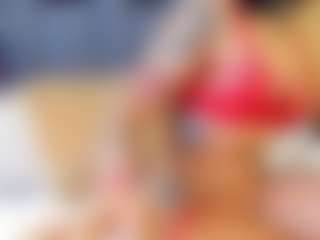emily-86's Live Sex Cam Show