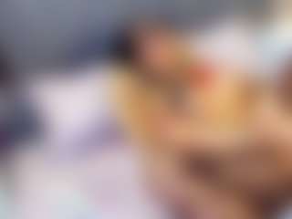 emily-86's Live Sex Cam Show