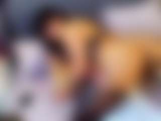 emily-86's Live Sex Cam Show