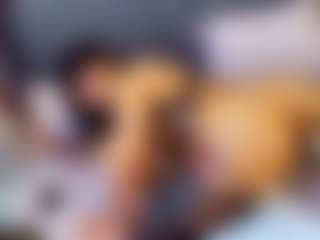 emily-86's Live Sex Cam Show
