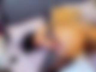 emily-86's Live Sex Cam Show