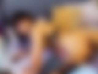 emily-86's Live Sex Cam Show