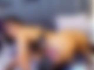 emily-86's Live Sex Cam Show