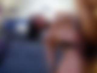 emily-86's Live Sex Cam Show