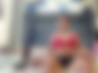 emily-86's Live Sex Cam Show