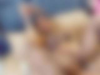 emily-86's Live Sex Cam Show