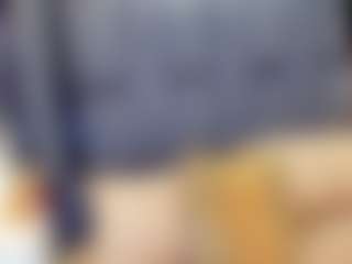 emily-86's Live Sex Cam Show