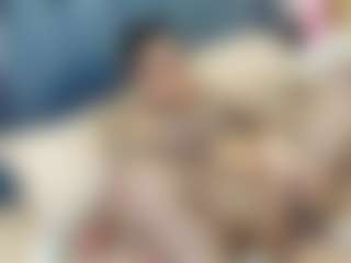 emily-86's Live Sex Cam Show