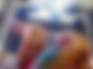 emily-86's Live Sex Cam Show