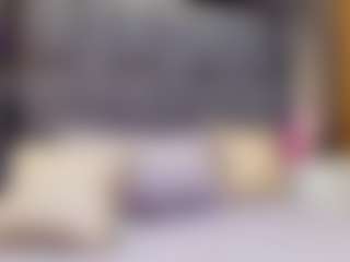 emily-86's Live Sex Cam Show