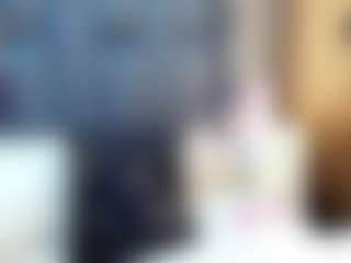 emily-86's Live Sex Cam Show