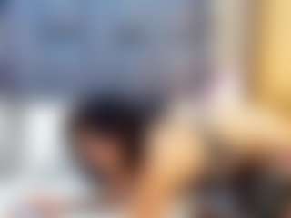 emily-86's Live Sex Cam Show