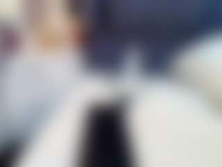 emily-86's Live Sex Cam Show