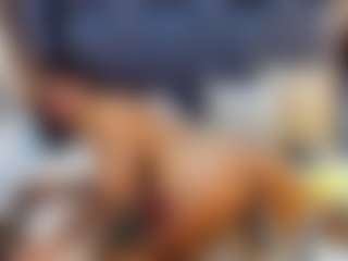 emily-86's Live Sex Cam Show