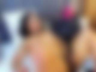 emily-86's Live Sex Cam Show