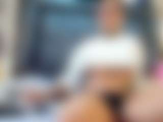 emily-86's Live Sex Cam Show