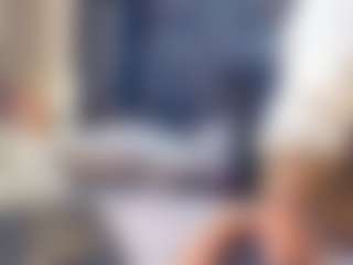 emily-86's Live Sex Cam Show