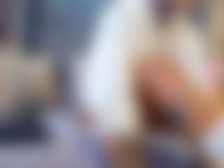 emily-86's Live Sex Cam Show