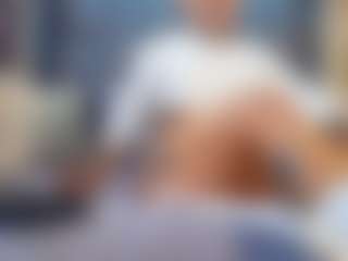 emily-86's Live Sex Cam Show