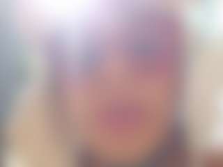 emily-86's Live Sex Cam Show