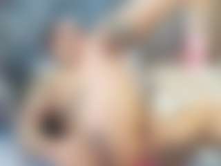 emily-86's Live Sex Cam Show