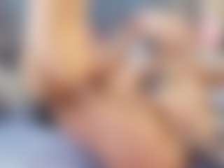 emily-86's Live Sex Cam Show