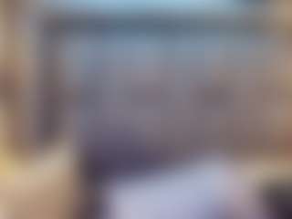 emily-86's Live Sex Cam Show