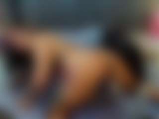 emily-86's Live Sex Cam Show