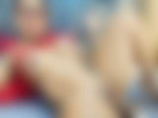emily-86's Live Sex Cam Show