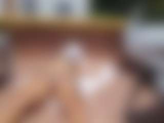 emily-86's Live Sex Cam Show