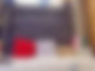 emily-86's Live Sex Cam Show