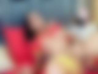 emily-86's Live Sex Cam Show