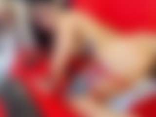 emily-86's Live Sex Cam Show