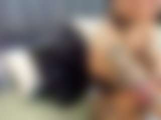 emily-86's Live Sex Cam Show