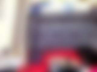 emily-86's Live Sex Cam Show