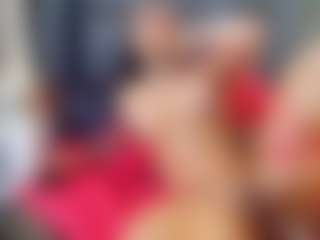 emily-86's Live Sex Cam Show