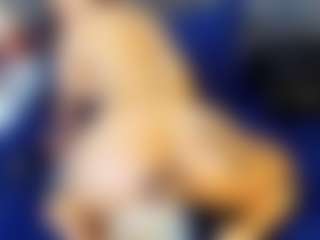 emily-86's Live Sex Cam Show