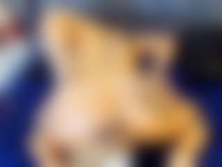 emily-86's Live Sex Cam Show