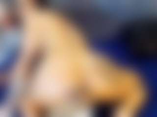 emily-86's Live Sex Cam Show