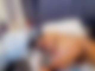 emily-86's Live Sex Cam Show