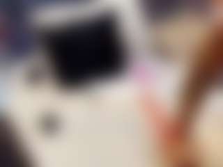 emily-86's Live Sex Cam Show