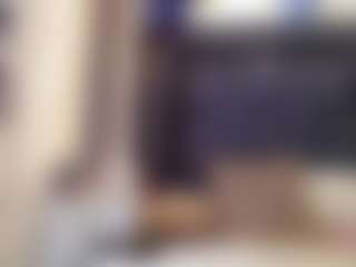 emily-86's Live Sex Cam Show