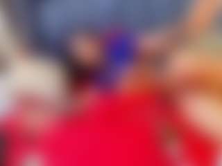 emily-86's Live Sex Cam Show